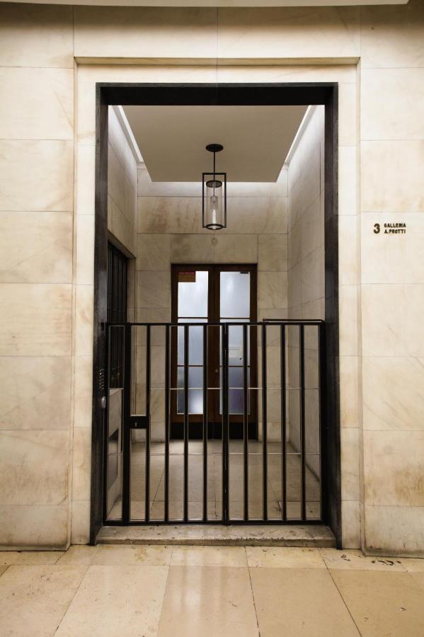 The Gallery Boutique Rooms Триест Экстерьер фото
