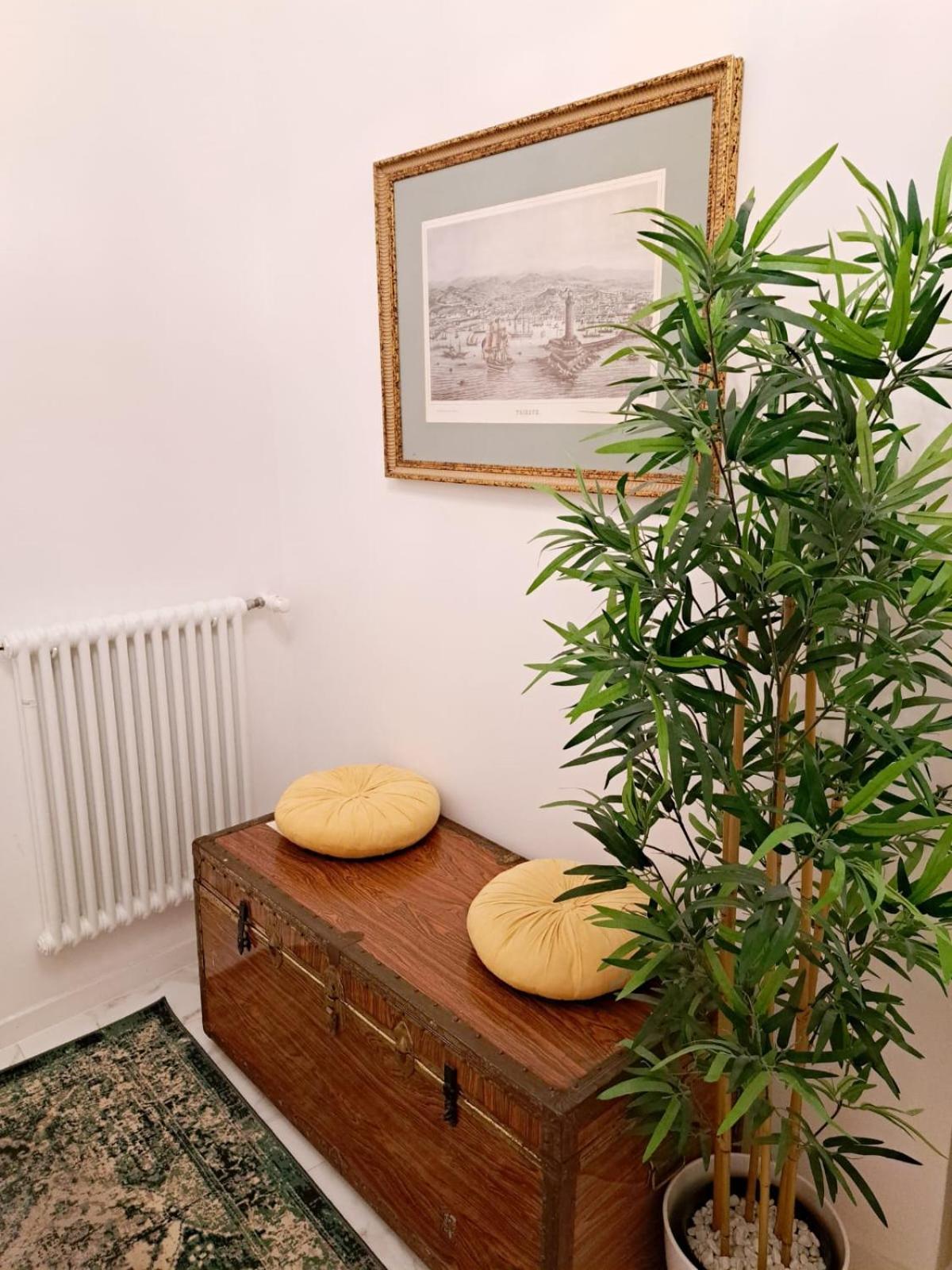 The Gallery Boutique Rooms Триест Экстерьер фото